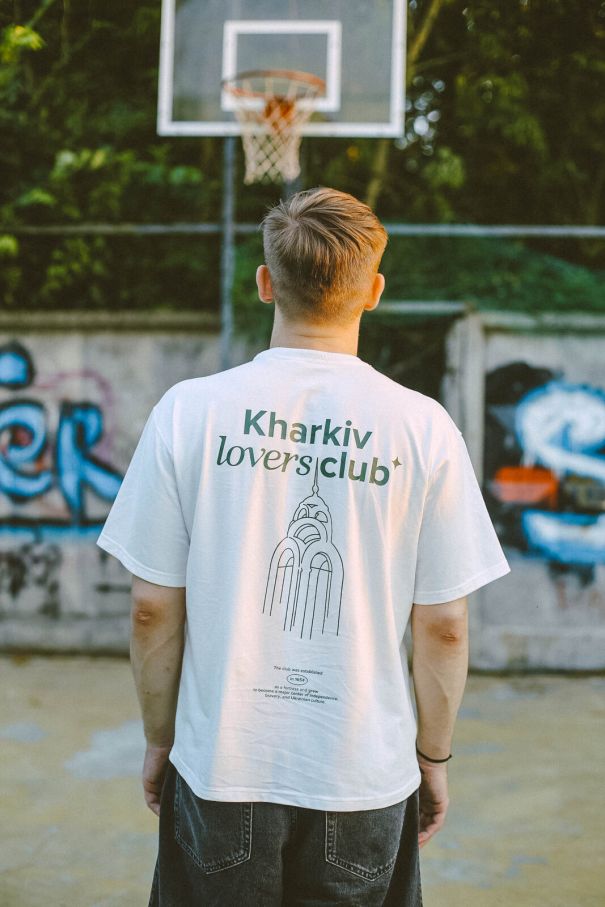 Футболка UM Store "Kharkiv  lovers club" біла